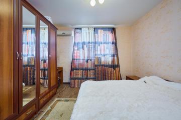 Фото №1: 2-комнатная квартира 76 м² - Краснодар, мкр. Школьный, ул. Филатова, 19/2