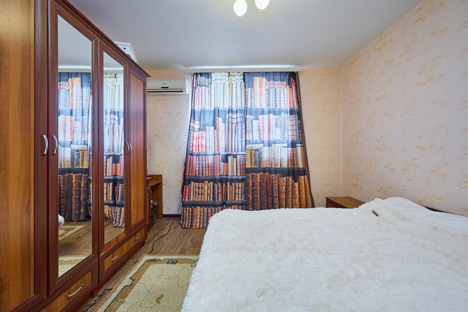 Фото №1: 2-комнатная квартира 80 м² - Краснодар, Прикубанский внутригородской округ, Круглик, мкр. Школьный, ул. Филатова, 19/2