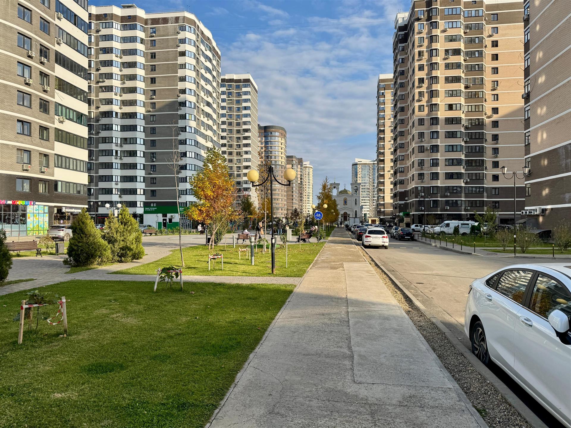 Фото №2: Коммерция 68 м² - Краснодар, Прикубанский внутригородской округ, Россинского, мкр. жилой комплекс Red777, ул. Адмирала Крузенштерна, 5к1