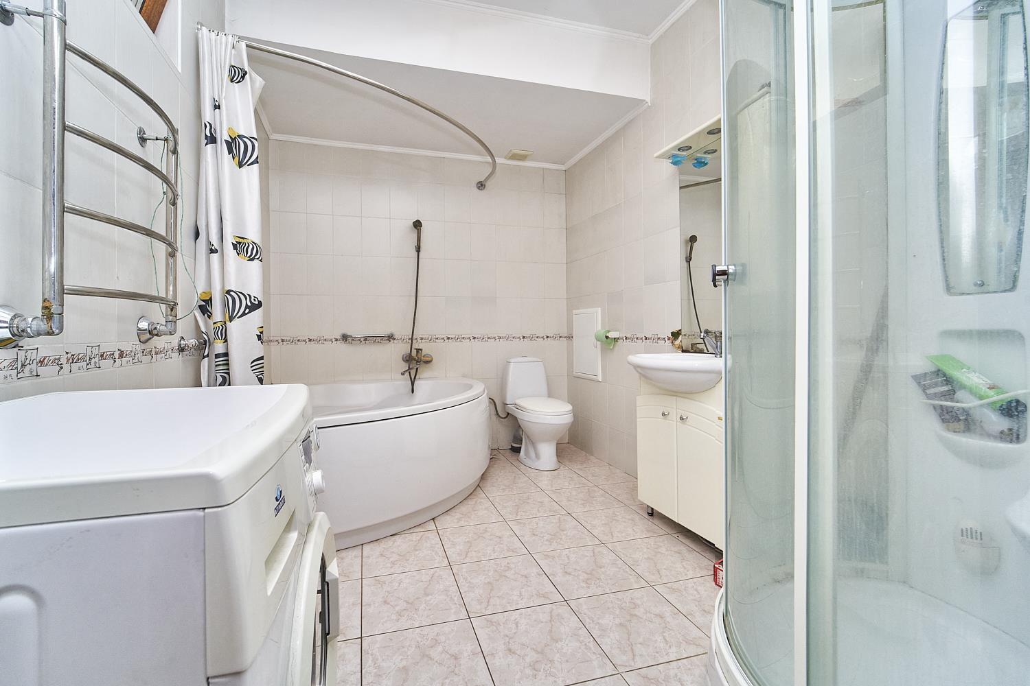 Фото №15: Дом 439 м² + 16 сот. - Новотитаровская, ул. Продольная, 54