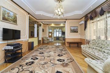 Фото №1: Дом 439 м² - Новотитаровская, ул. Продольная, 54