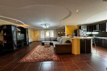 Фото №1: Дом 187 м² - Динская, ул. Гоголя, 66