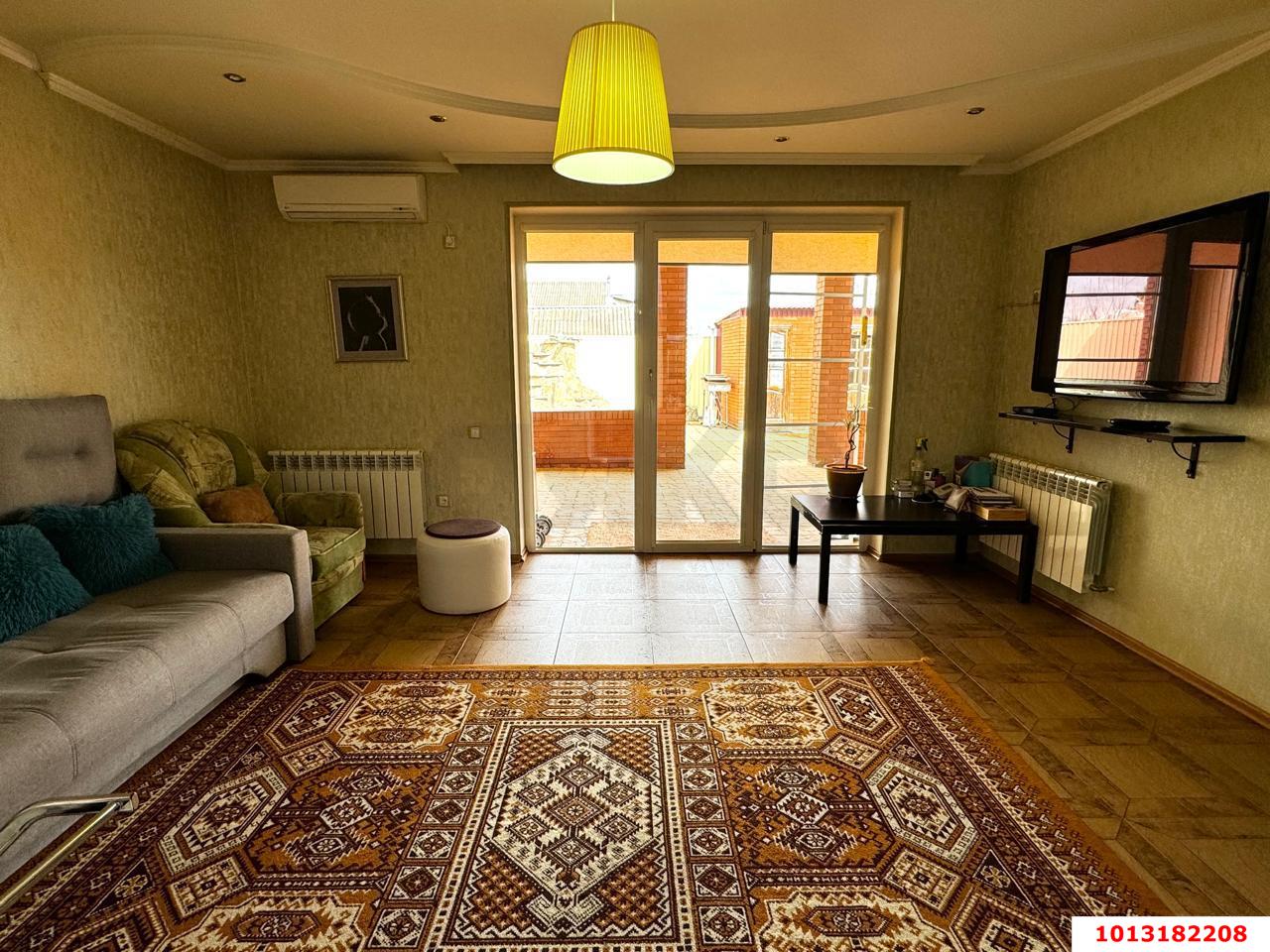 Фото №8: Дом 187 м² + 4.2 сот. - Динская, ул. Гоголя, 66