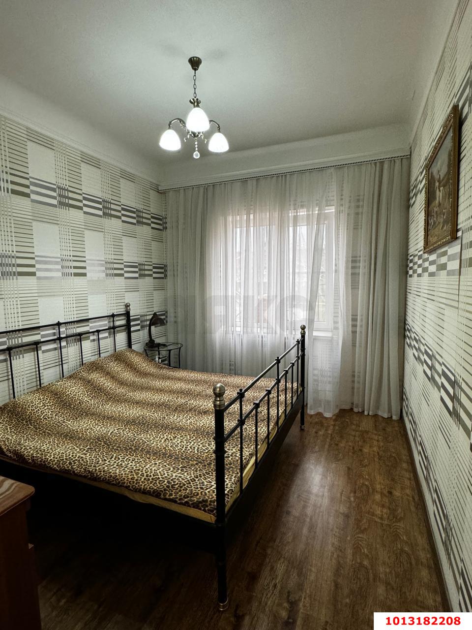 Фото №18: Дом 187 м² + 4.2 сот. - Динская, ул. Гоголя, 66