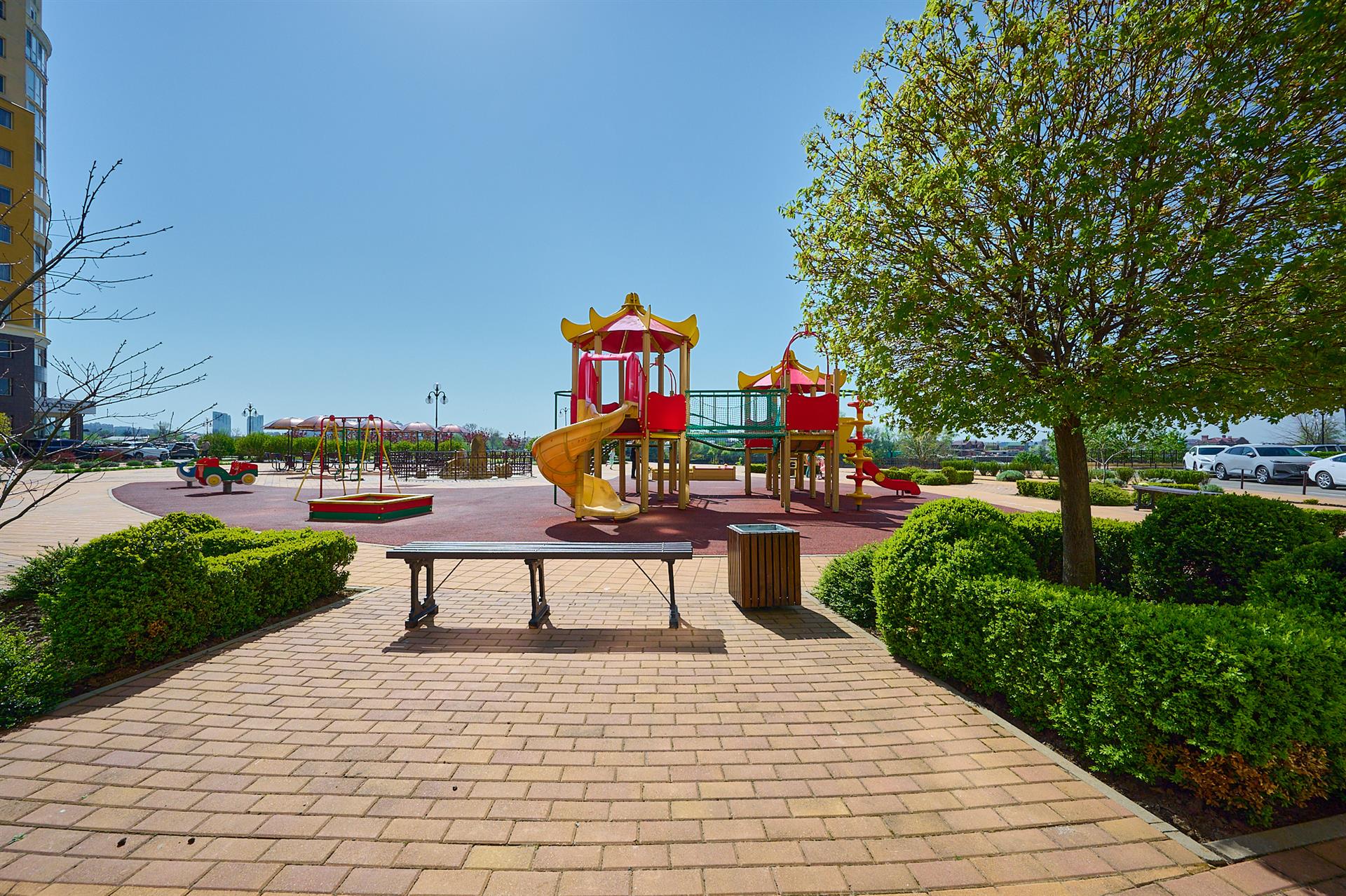 Фото №1: Коммерция 115 м² - Краснодар, жилой комплекс Европейский, Кожзавод, мкр. Западный внутригородской округ, ул. Кожевенная, 24