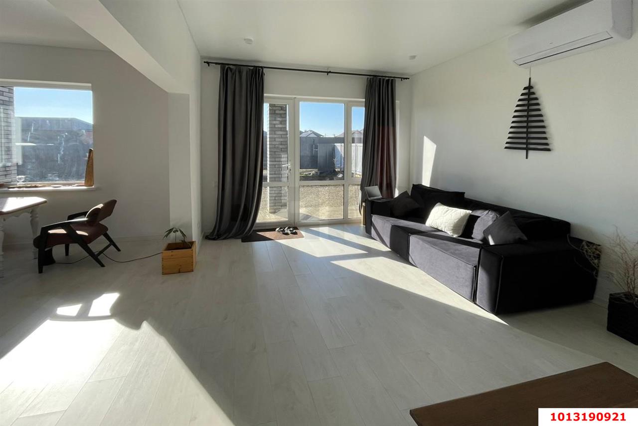 Фото №2: Дом 196 м² + 4.2 сот. - Краснодар, ул. Пригородная, 25