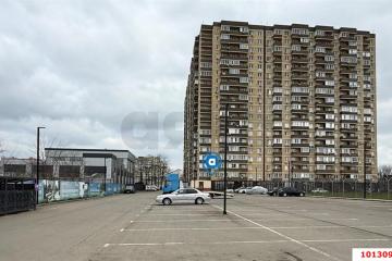 Фото №1: Торговое помещение 61 м² - Краснодар, мкр. Молодёжный, ул. Дубравная, 1