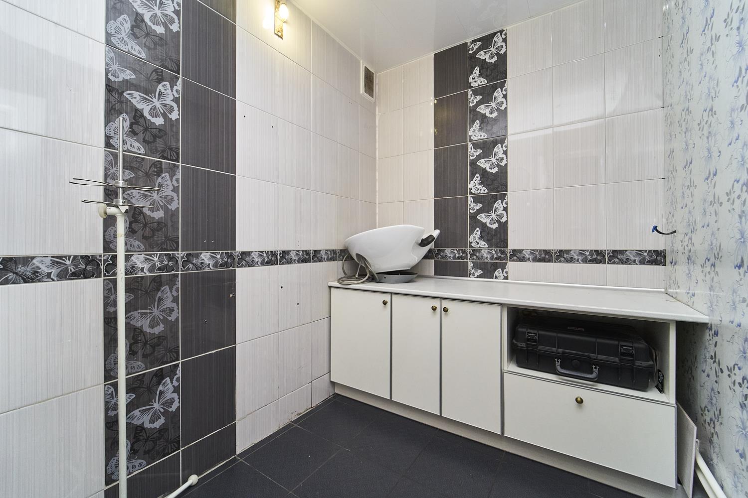 Фото №5: Коммерция 70 м² - Краснодар, 9-й километр, мкр. Прикубанский внутригородской округ, пр-д Репина, 3