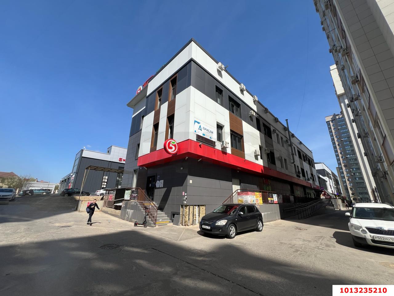 Фото №1: Коммерция 44 м² - Краснодар, Краевая Клиническая Больница, мкр. Прикубанский внутригородской округ, ул. Домбайская, 12