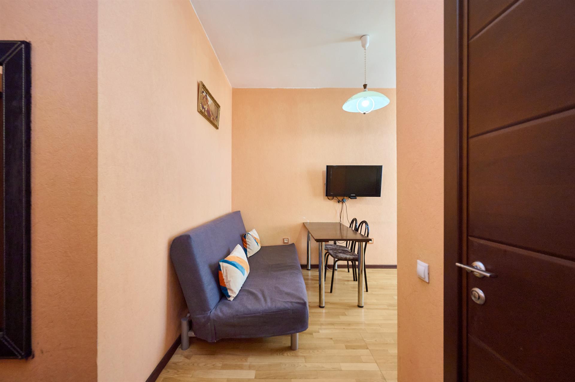 Фото №8: 1-комнатная квартира 45 м² - Краснодар, Прикубанский внутригородской округ, Завод Радиоизмерительных Приборов, п. Калинино, ул. Вологодская, 1