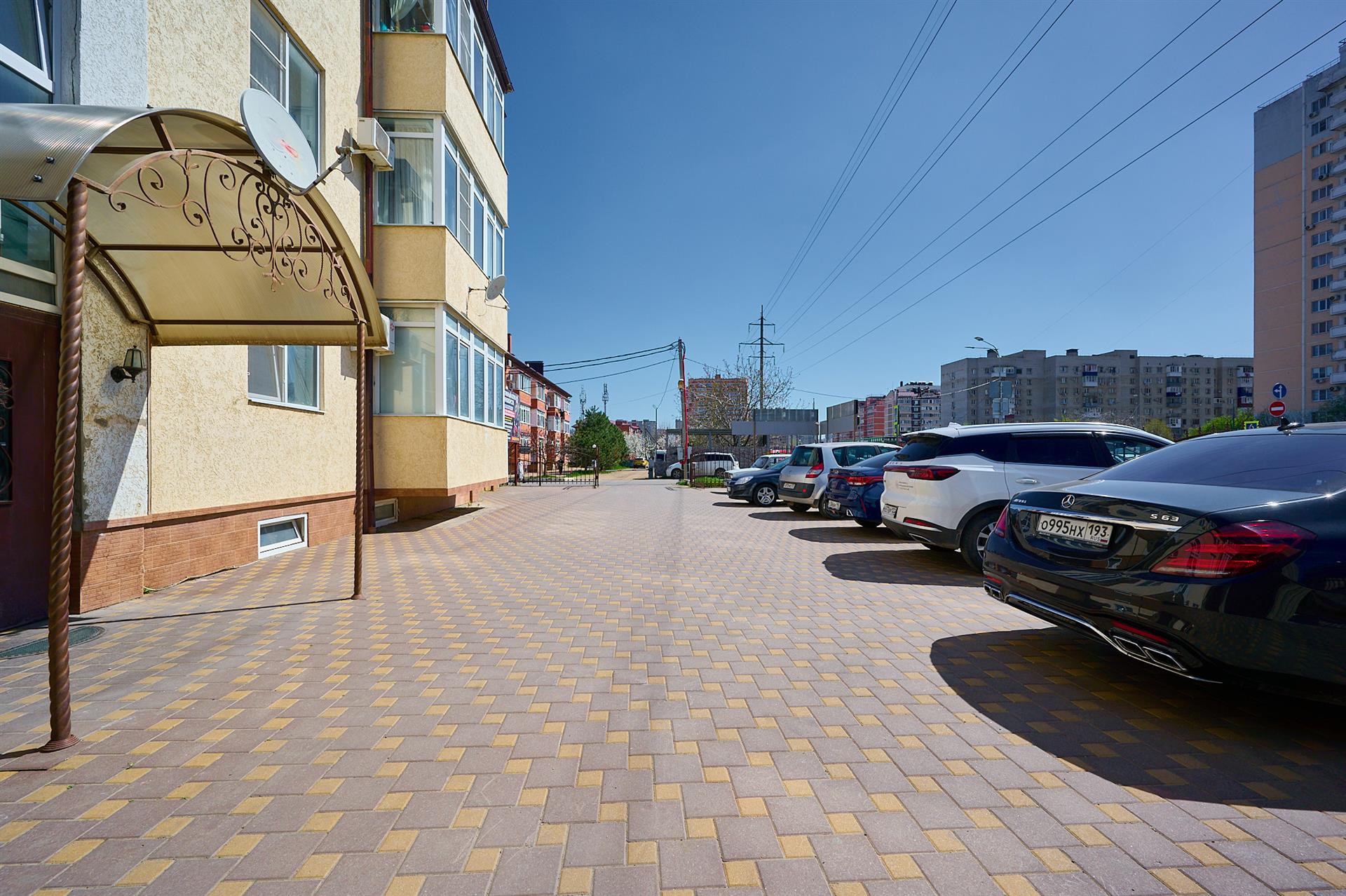 Фото №11: 1-комнатная квартира 45 м² - Краснодар, Прикубанский внутригородской округ, Завод Радиоизмерительных Приборов, п. Калинино, ул. Вологодская, 1