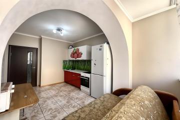 Фото №1: 3-комнатная квартира 81 м² - Краснодар, мкр. Завод Радиоизмерительных Приборов, ул. имени И.И. Дунаевского, 26