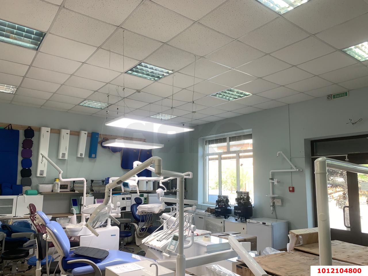 Фото №4: Отдельное здание 340 м² - Краснодар, Центральный, ул. Будённого, 96/125