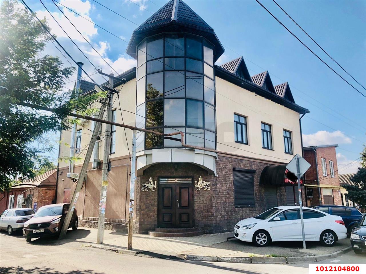 Фото №1: Коммерция 340 м² - Краснодар, Центральный внутригородской округ, Западный внутригородской округ, мкр. Центральный, ул. Будённого, 96/125