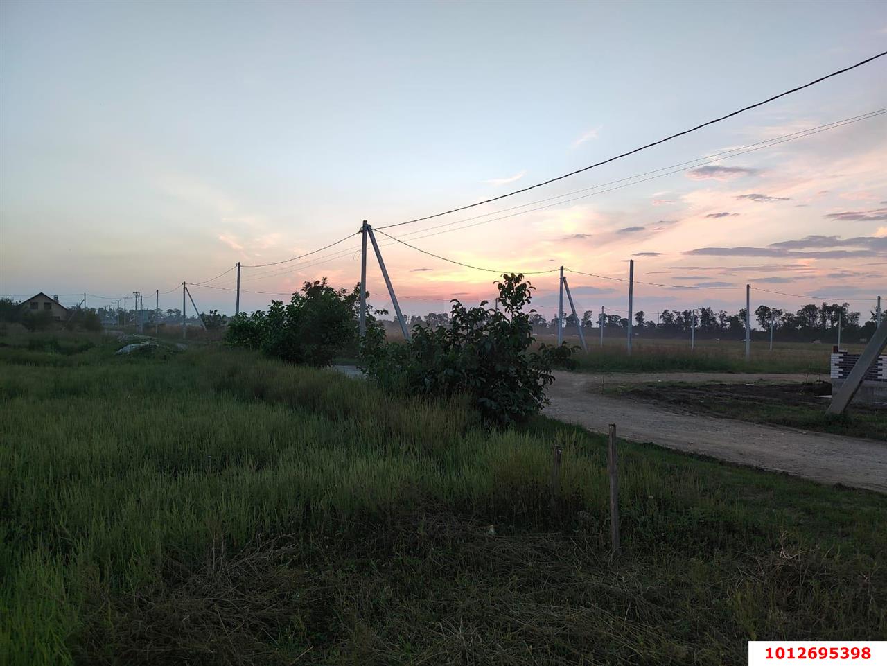 Фото №2: Земельный участок под ИЖС - Старокорсунская, мкр. Карасунский внутригородской округ, ул. Малая Садовая, 10