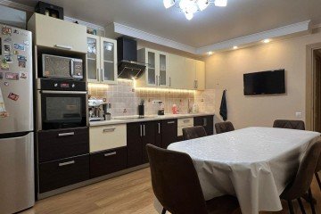 Фото №1: 2-комнатная квартира 67 м² - Краснодар, мкр. Юбилейный, ул. Рождественская набережная, 51