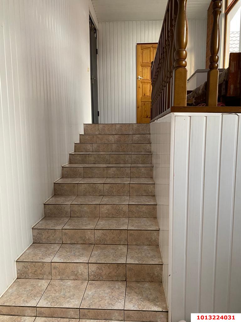 Фото №10: Дом 335 м² + 8 сот. - Кореновск, 2-й квартал, ул. Красная, 27