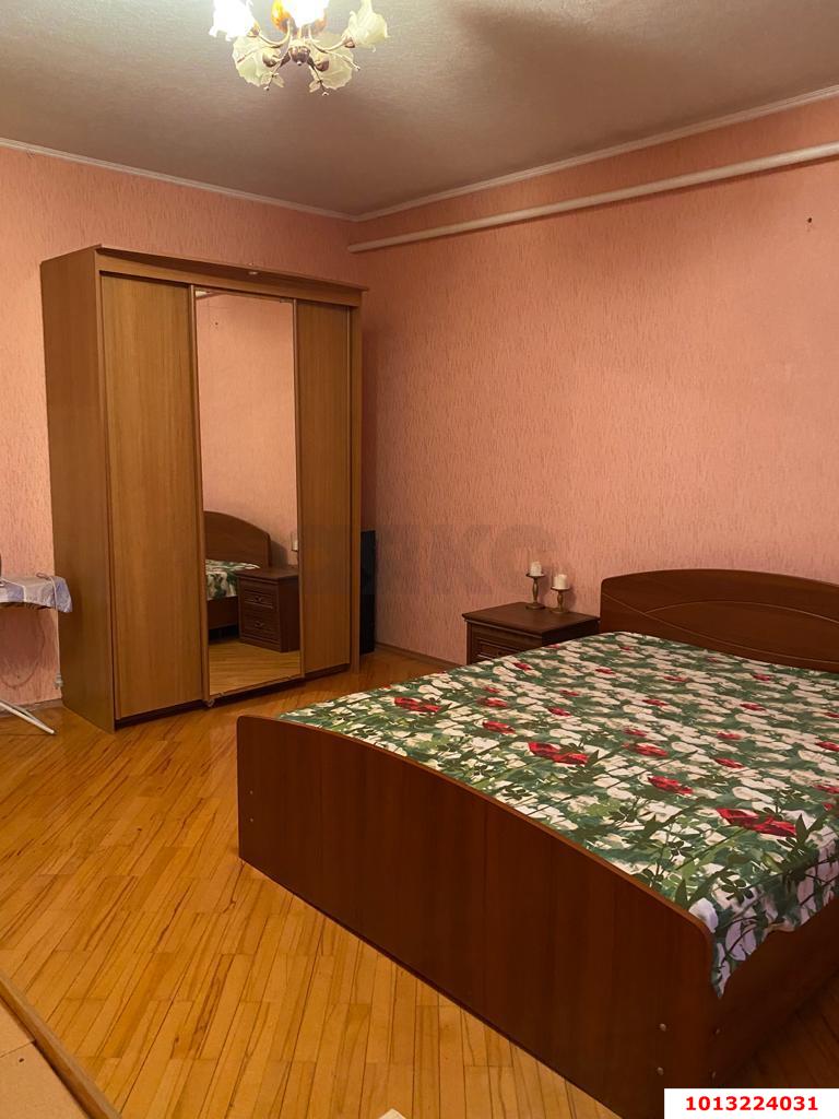 Фото №7: Дом 335 м² + 8 сот. - Кореновск, 2-й квартал, ул. Красная, 27