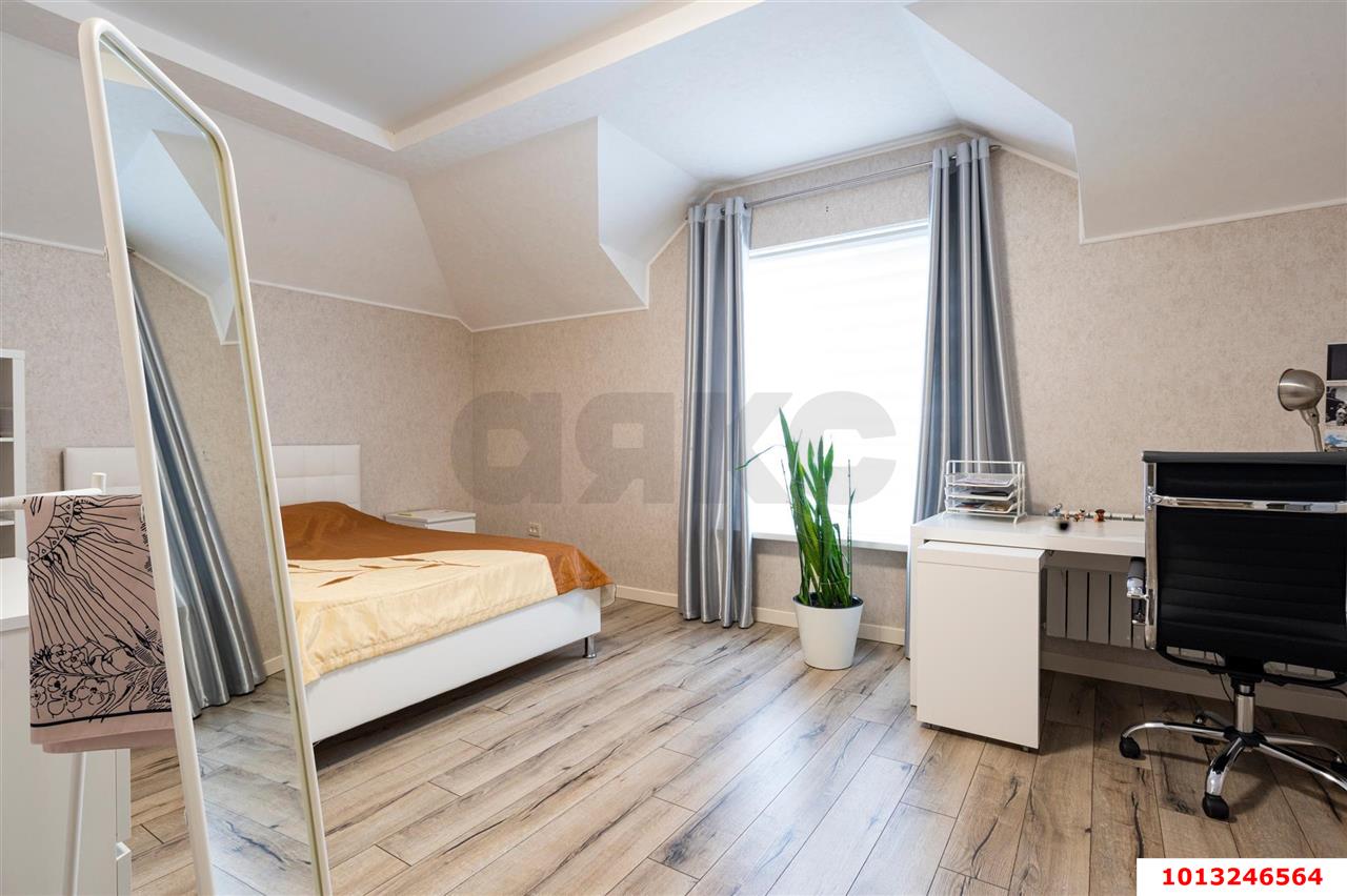 Фото №10: Дом 300 м² + 12 сот. - Копанской, мкр. Прикубанский внутригородской округ, ул. Брусничная, 80