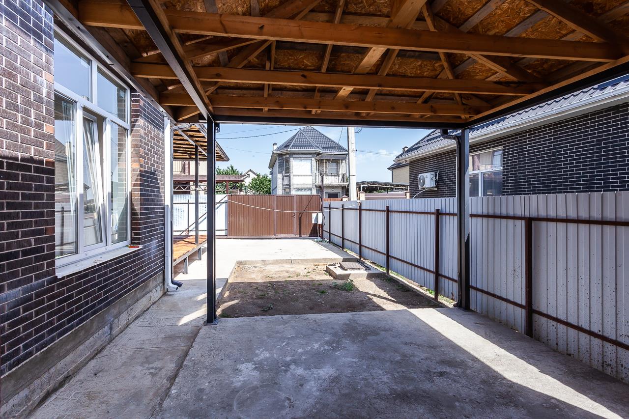 Фото №5: Дом 120 м² + 3.68 сот. - Краснодар, ул. Александра Исаева, 40