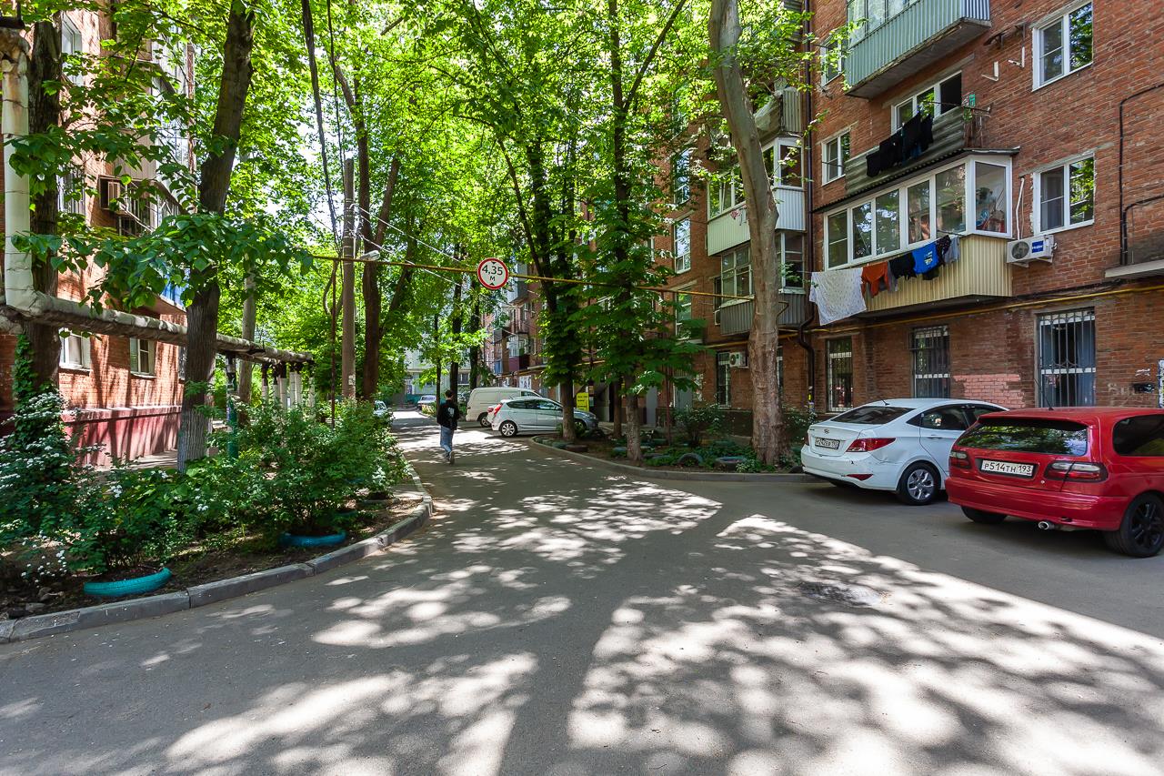 Фото №13: 3-комнатная квартира 55 м² - Краснодар, Центральный внутригородской округ, мкр. Черёмушки, ул. Бургасская, 43