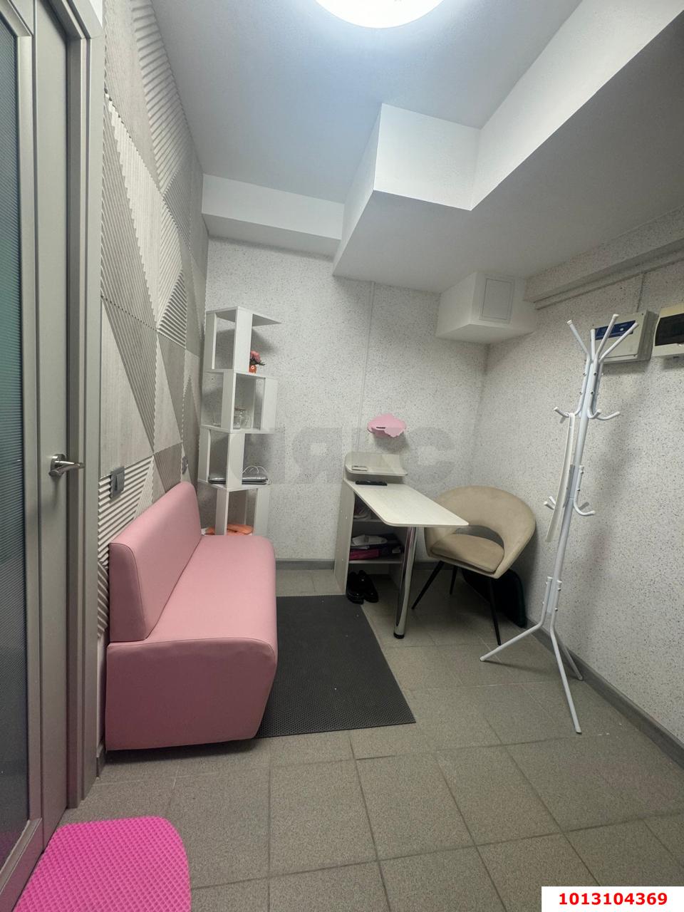 Фото №10: Коммерция 35 м² - Краснодар, Карасунский внутригородской округ, мкр. Комсомольский