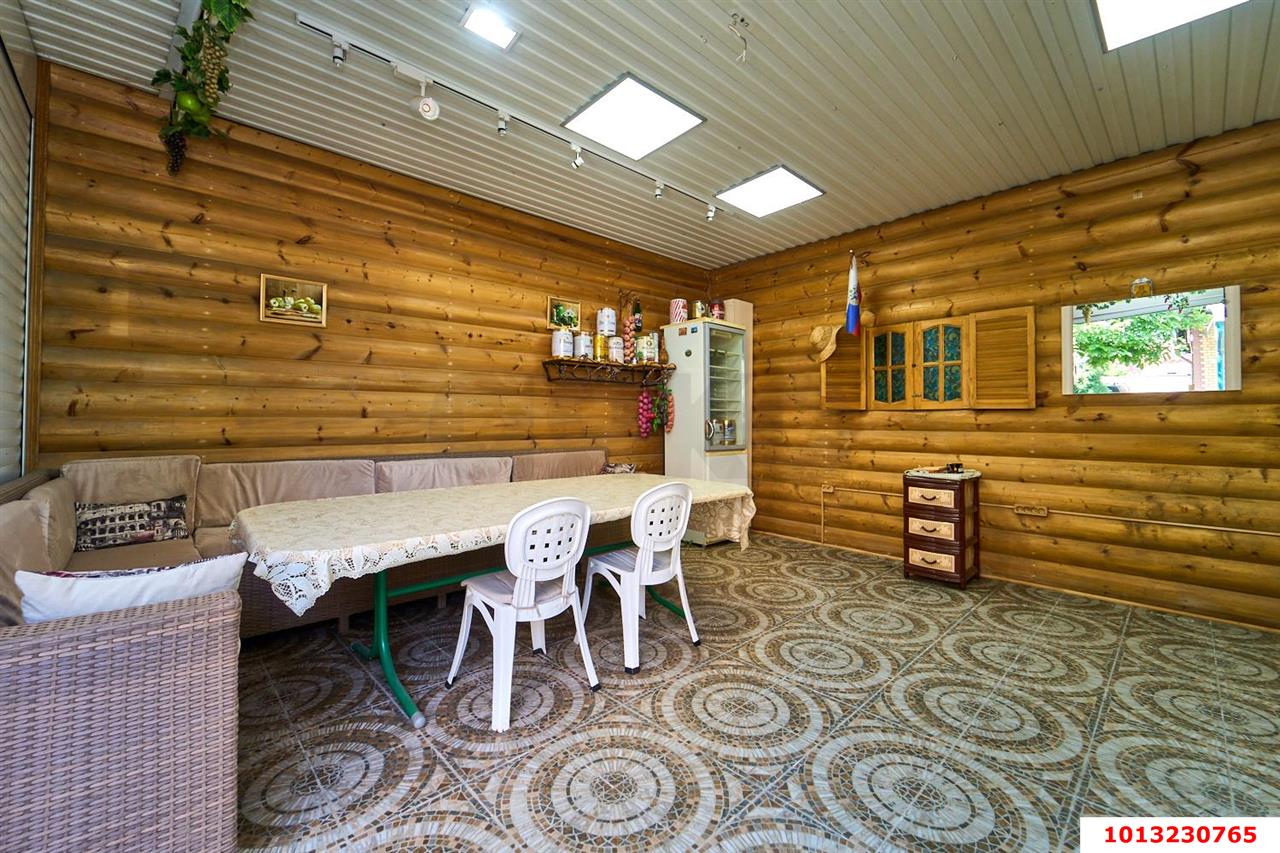 Фото №14: Дом <span class="whitespace-nowrap">200 м²</span> <span class="whitespace-nowrap">+ 4.13 сот.</span>, <span class="whitespace-nowrap">2 эт.</span> - Знаменский, Карасунский внутригородской округ, мкр. СТ Рассвет, ул. Вишнёвая, 391