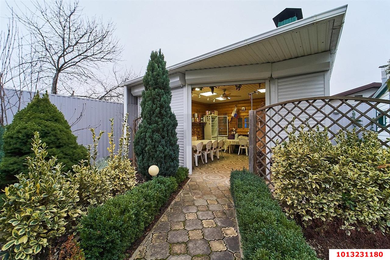 Фото №10: Дом 451 м² + 8.3 сот. - Знаменский, Карасунский внутригородской округ, снт Восход, ул. Виноградная, 576