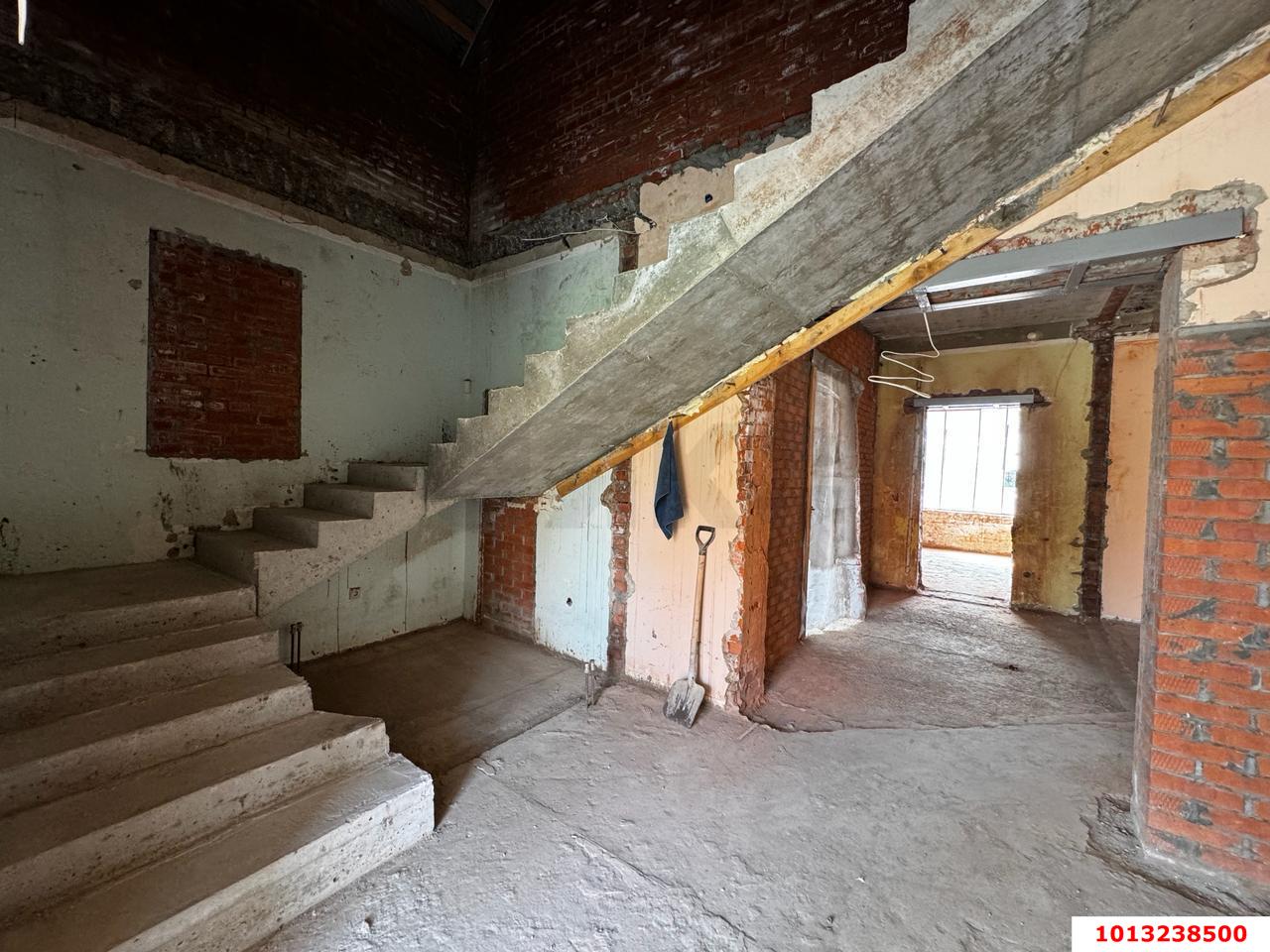 Фото №7: Дом 334 м² + 8.1 сот. - Краснодар, Прикубанский внутригородской округ, Круглик, мкр. Табачная Фабрика, ул. Академическая, 13