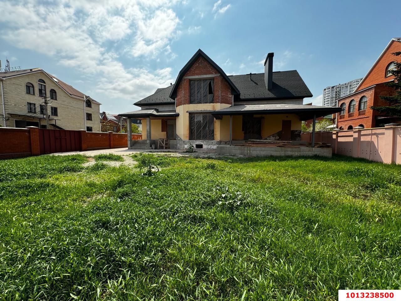 Фото №4: Дом 334 м² + 8.1 сот. - Краснодар, Прикубанский внутригородской округ, Круглик, мкр. Табачная Фабрика, ул. Академическая, 13