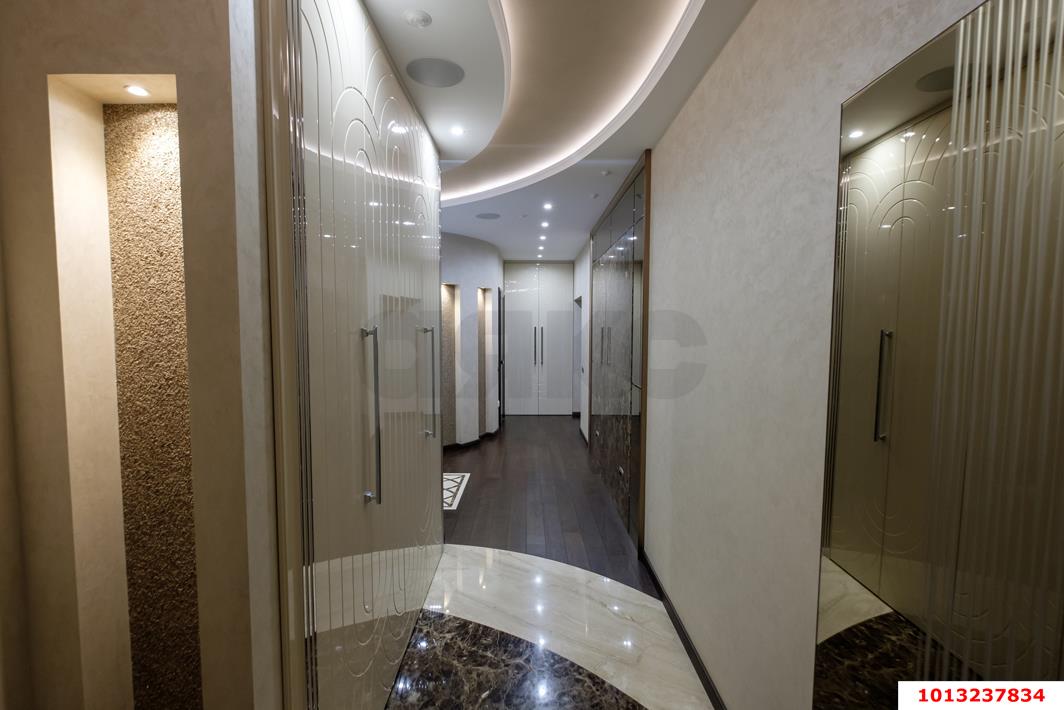 Фото №6: 4-комнатная квартира 153 м² - Краснодар, мкр. Западный внутригородской округ, ул. имени Дзержинского, 93/2