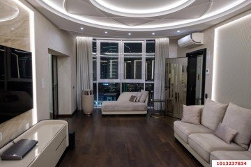 Фото №1: 4-комнатная квартира 153 м² - Краснодар, мкр. Западный внутригородской округ, ул. имени Дзержинского, 93/2