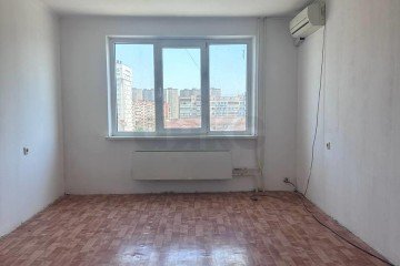 Фото №1: 1-комнатная квартира 48 м² - Краснодар, мкр. Краевая Клиническая Больница, ул. Восточно-Кругликовская, 65