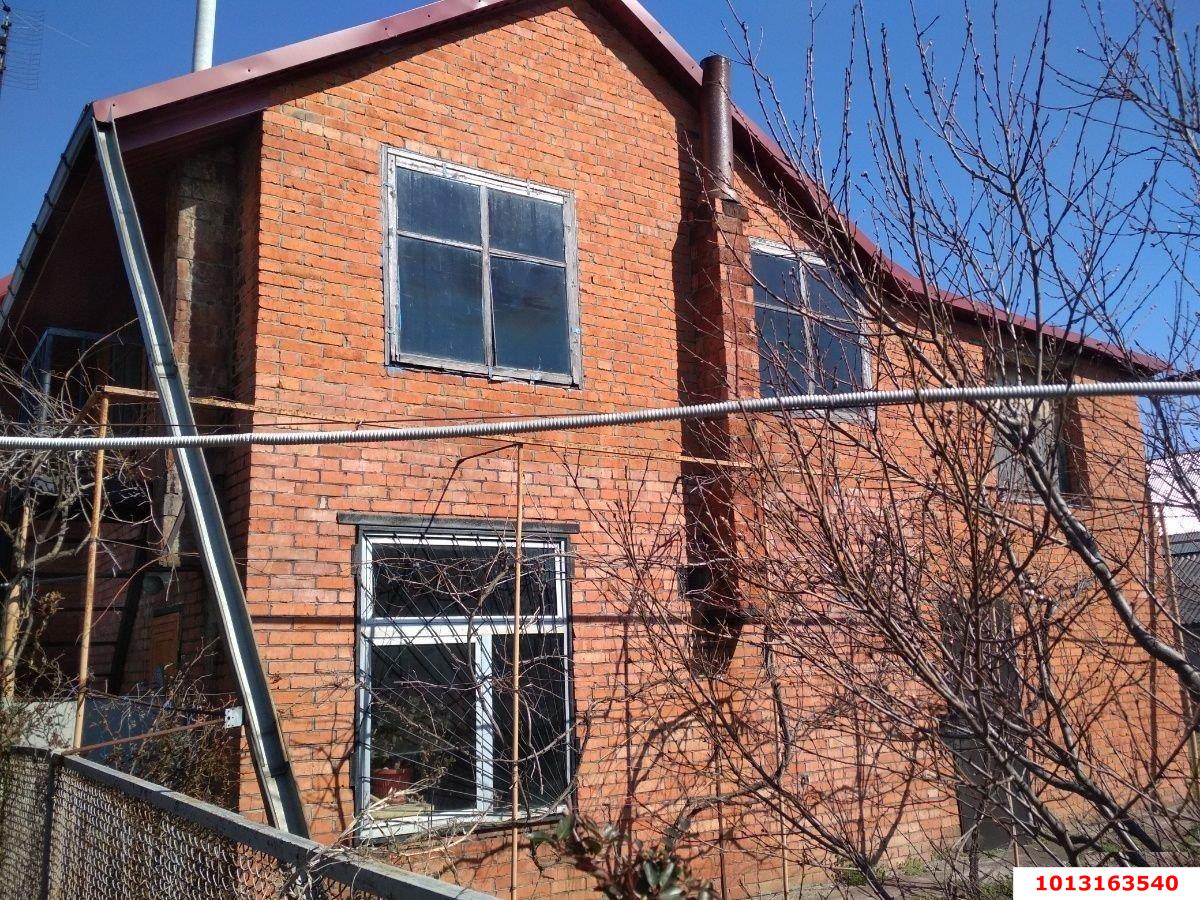 Фото №2: Дом 246 м² + 7.92 сот. - Октябрьский, Прикубанский внутригородской округ, ст Тополь, ул. Клубничная, 35
