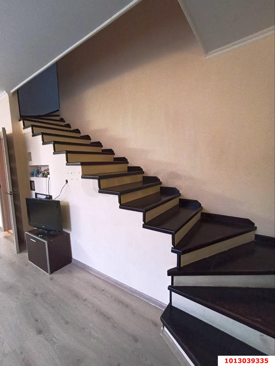 Фото №9: 4-комнатная квартира 126 м² - Краснодар, Музыкальный, ул. Ангарская, 1/2