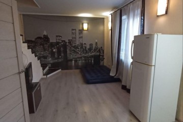 Фото №1: 4-комнатная квартира 126 м² - Краснодар, мкр. Музыкальный, ул. Ангарская, 1/2