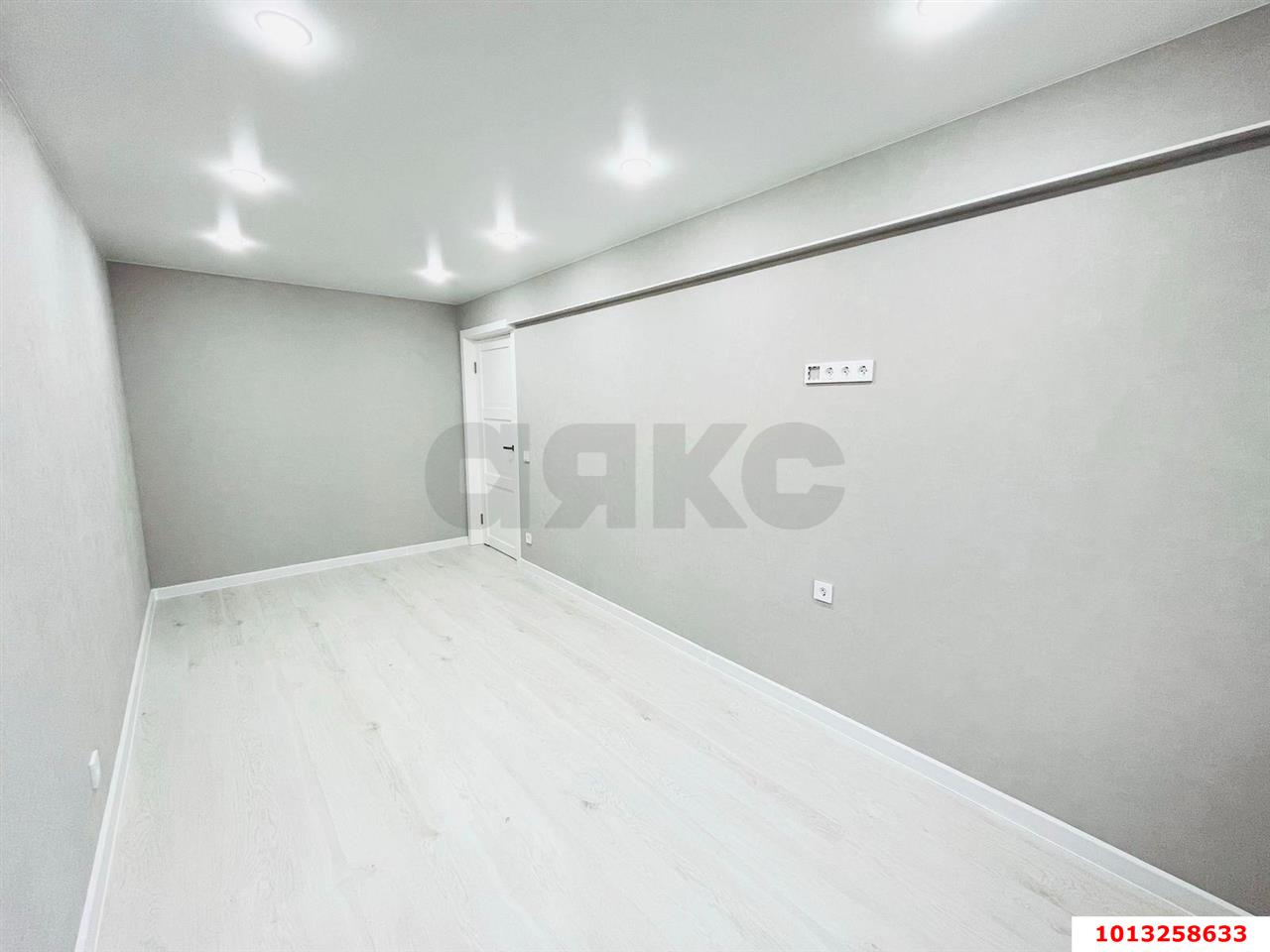 Фото №1: 2-комнатная квартира 45 м² - Краснодар, Центральный внутригородской округ, Западный внутригородской округ, Фестивальный, мкр. Центральный, ул. Котовского, 90