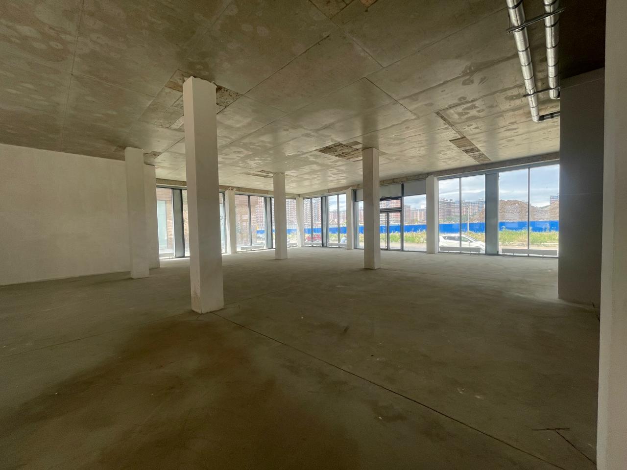 Фото №6: Коммерция 5000 м² - Краснодар, мкр. Прикубанский внутригородской округ, ул. Дмитрия Есаулко, 37