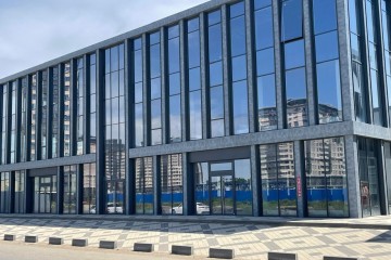 Фото №1: Отдельное здание 5000 м² - Краснодар, мкр. Прикубанский внутригородской округ, ул. Дмитрия Есаулко, 37
