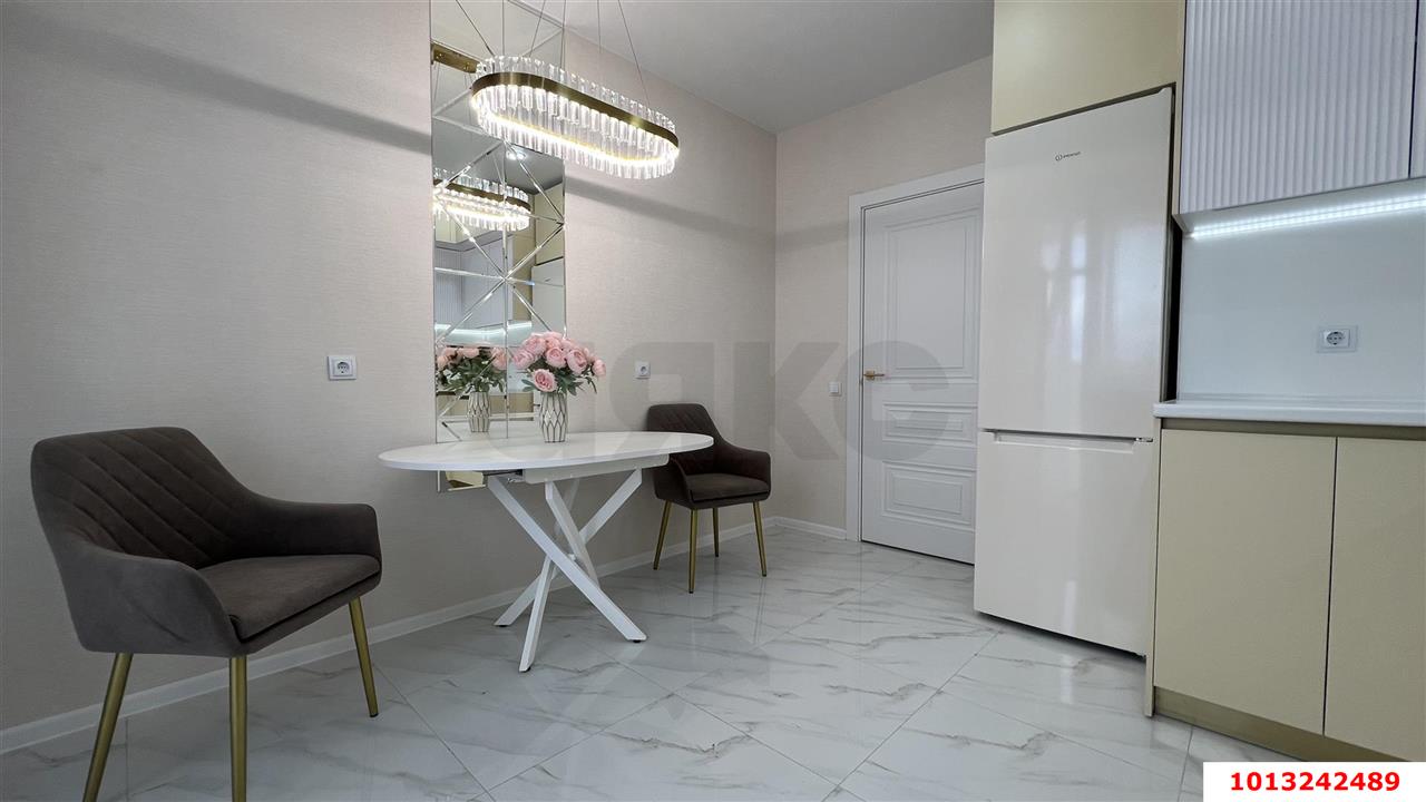 Фото №2: 2-комнатная квартира 54 м² - Краснодар, жилой комплекс Ракурс, ул. имени Героя Ростовского, 8к1
