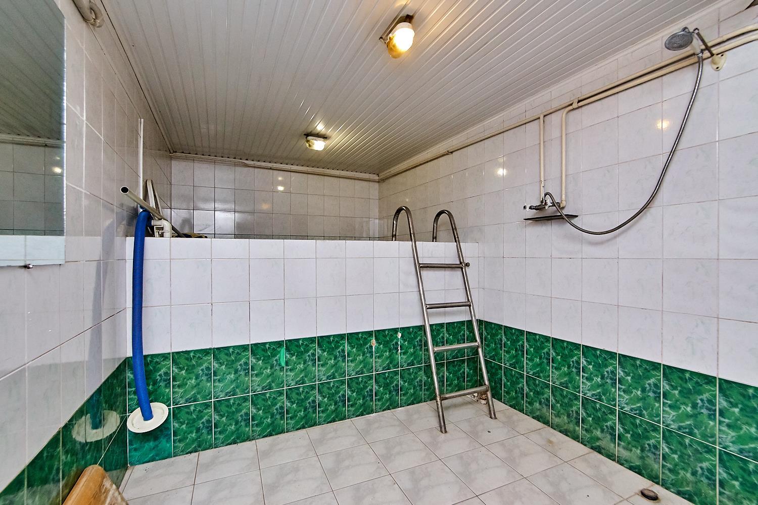 Фото №12: Дом 526 м² + 8 сот. - Краснодар, мкр. Прикубанский внутригородской округ, пр-д 2-й Тёплый, 2