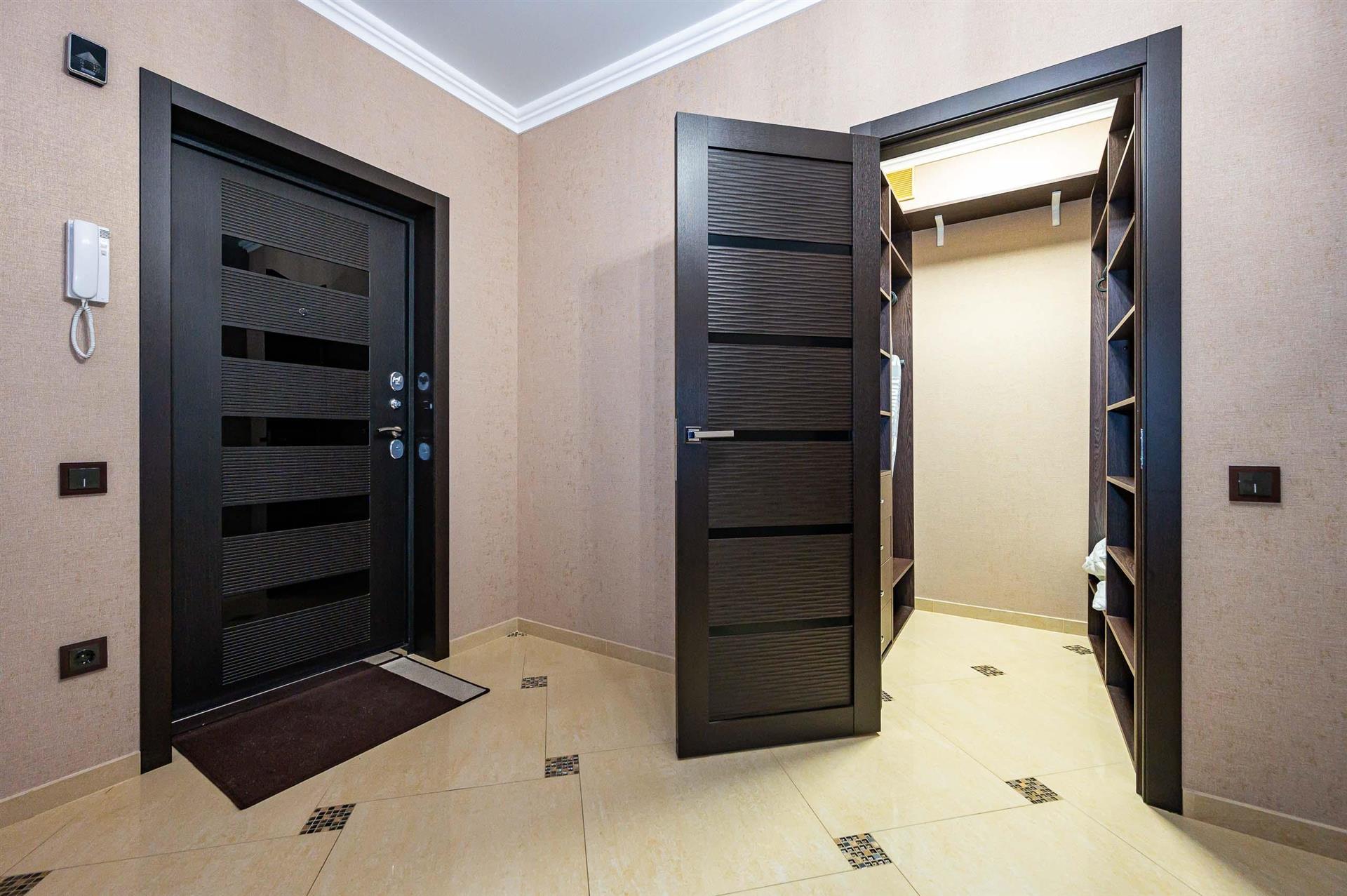 Фото №8: 2-комнатная квартира 78 м² - Краснодар, Центральный внутригородской округ, мкр. Школьный, ул. 9 Мая, 48/1к2