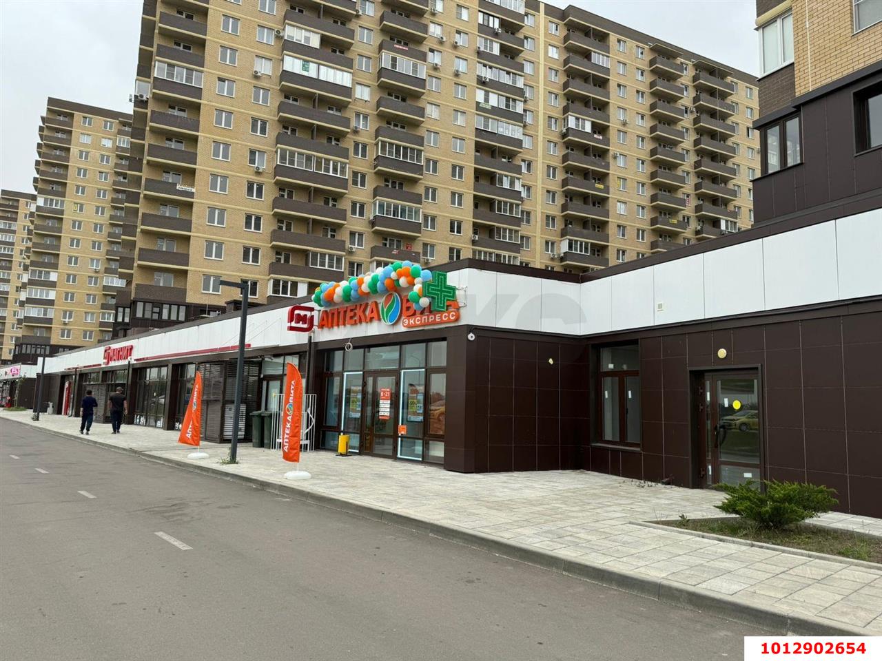 Фото №4: Торговое помещение 83 м² - Краснодар, жилой комплекс Ракурс, ул. имени Героя Ростовского, 8