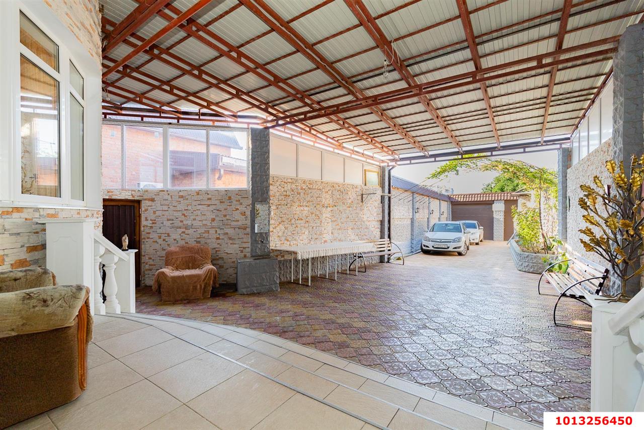 Фото №11: Дом 138 м² + 6.7 сот. - Краснодар, Сельскохозяйственный Институт, ул. Бабушкина, 30