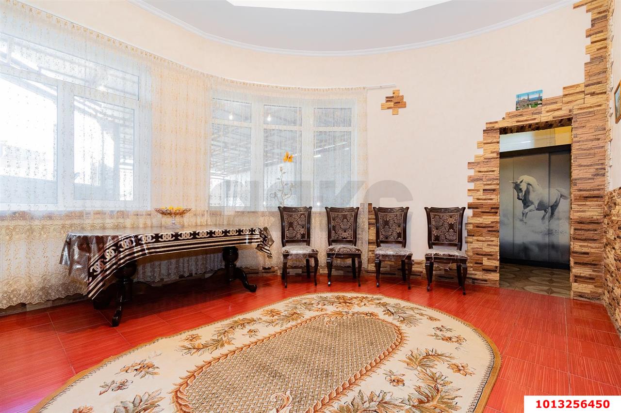 Фото №9: Дом 138 м² + 6.7 сот. - Краснодар, Сельскохозяйственный Институт, ул. Бабушкина, 30