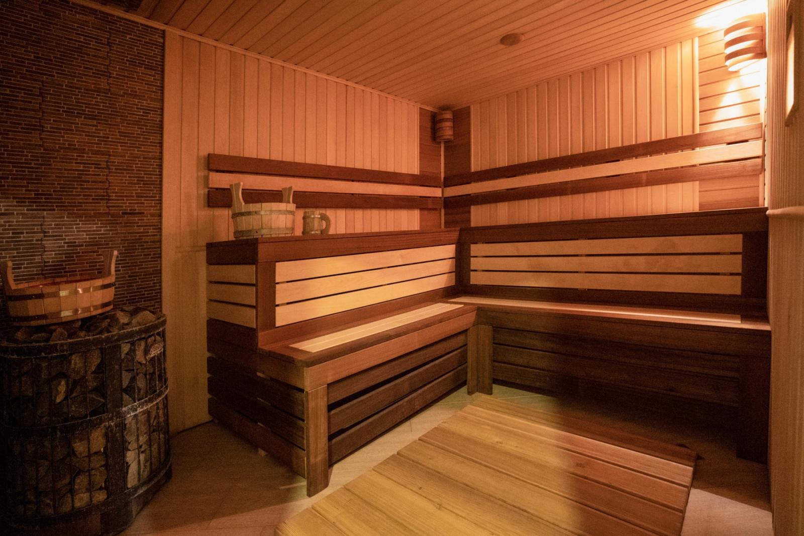 Фото №1: Коммерция 842 м² - Краснодар, Центральный внутригородской округ, мкр. Табачная Фабрика, ул. Украинская, 35