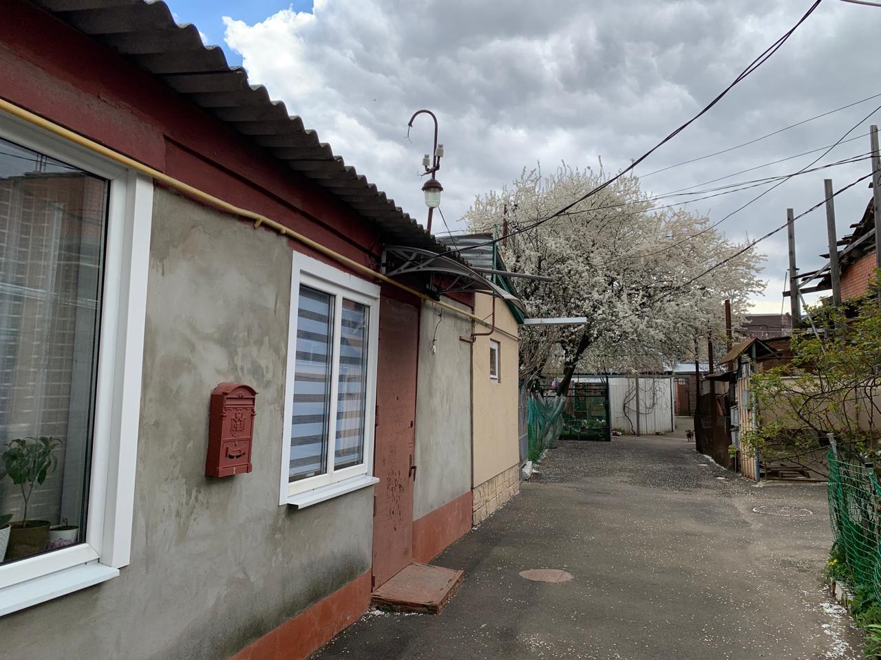 Фото №2: 3-комнатная квартира 60 м² - Краснодар, Центральный внутригородской округ, Покровка, мкр. Центральный, ул. Новокузнечная, 132