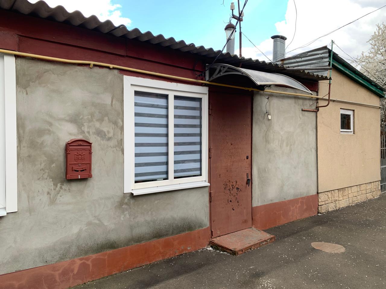 Фото №1: 3-комнатная квартира 60 м² - Краснодар, Центральный внутригородской округ, Покровка, мкр. Центральный, ул. Новокузнечная, 132