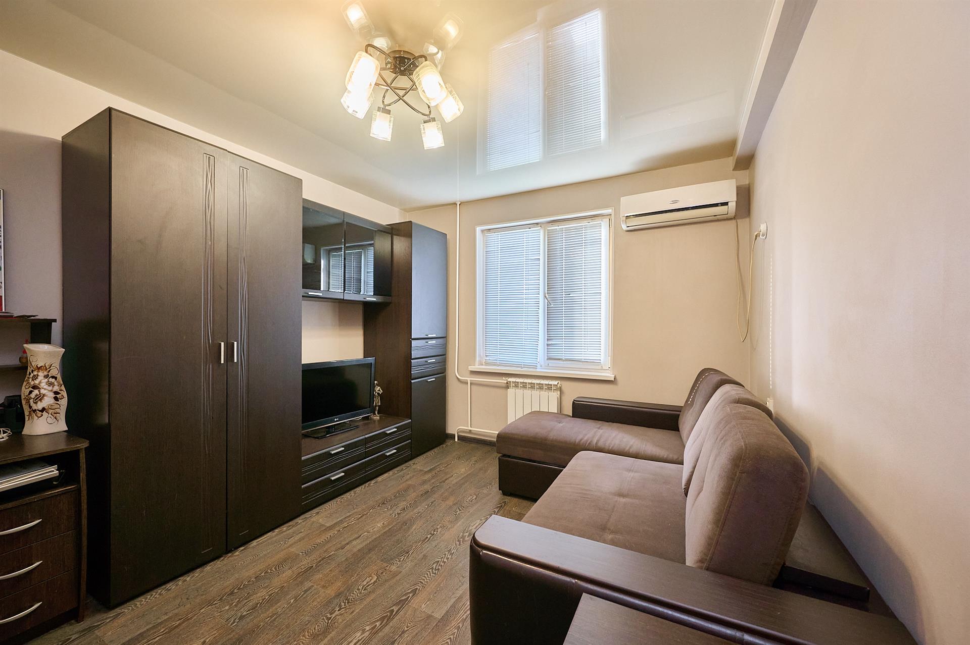 Фото №6: 3-комнатная квартира 69 м² - Краснодар, Западный внутригородской округ, мкр. Юбилейный, пр-кт Чекистов, 8/1