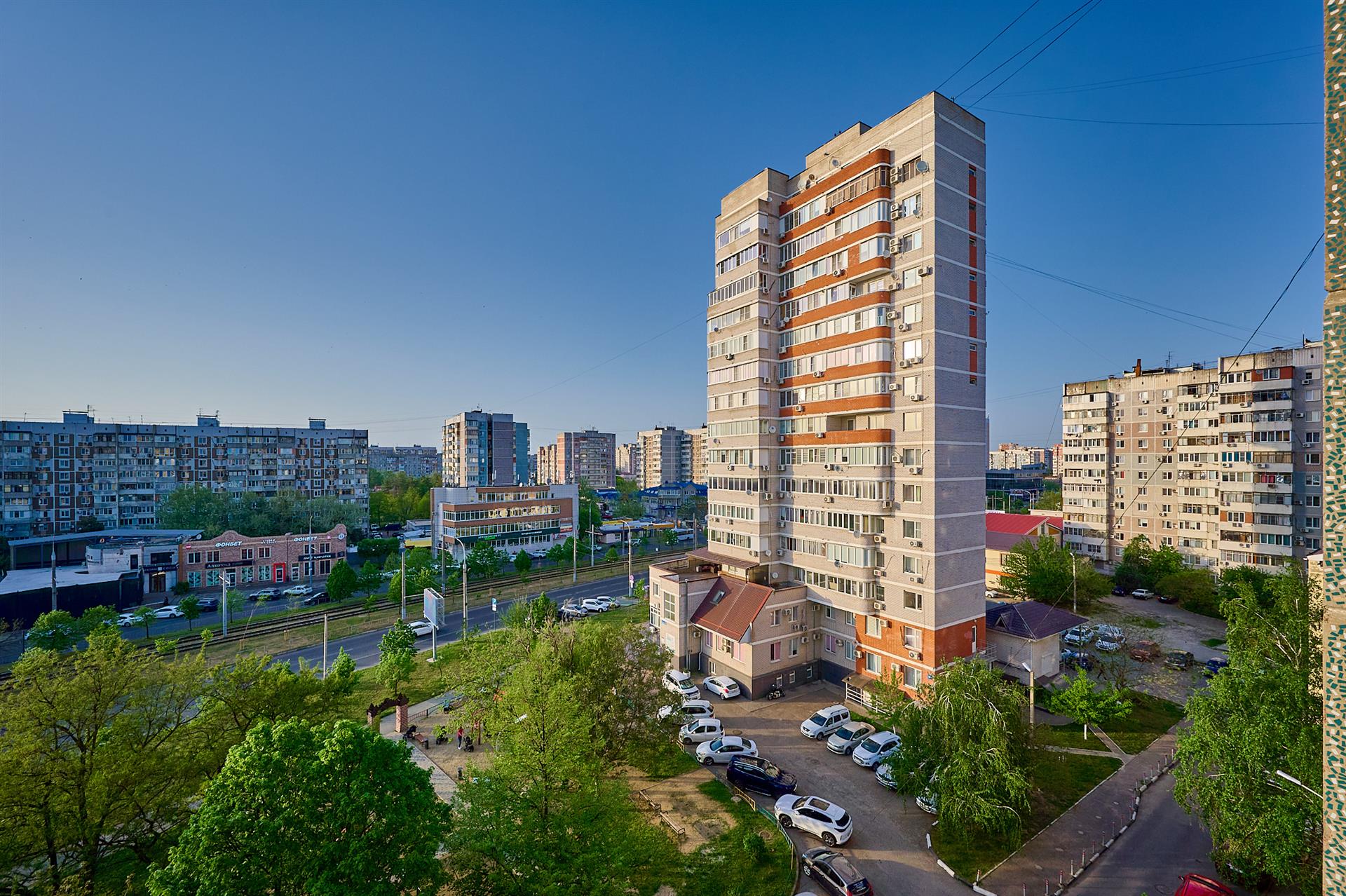 Фото №4: 3-комнатная квартира 69 м² - Краснодар, Западный внутригородской округ, мкр. Юбилейный, пр-кт Чекистов, 8/1